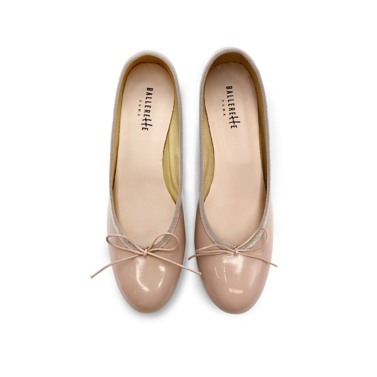 Ballerine cipria con tacco alto in vernice