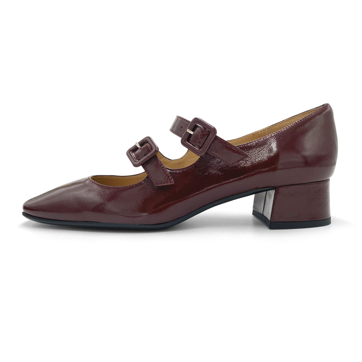 Glänzende bordeauxfarbene Mary‑Jane‑Ballerinas mit Absatz und quadratischer Spitze