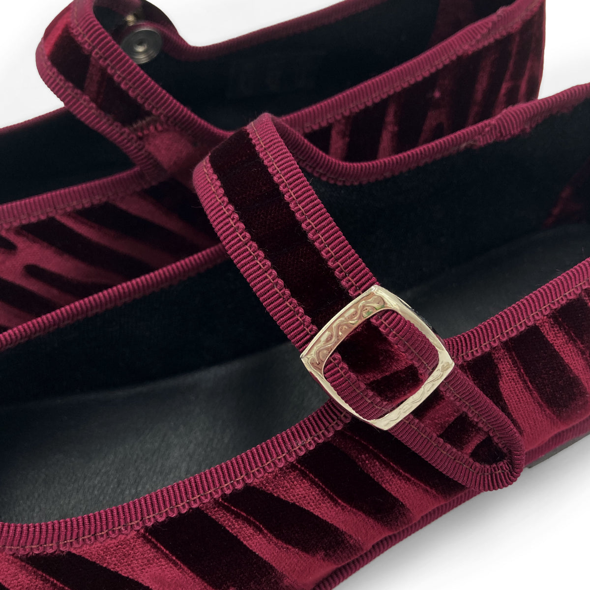 Ballerine Mary Jane friulane zebrate in velluto bordeaux