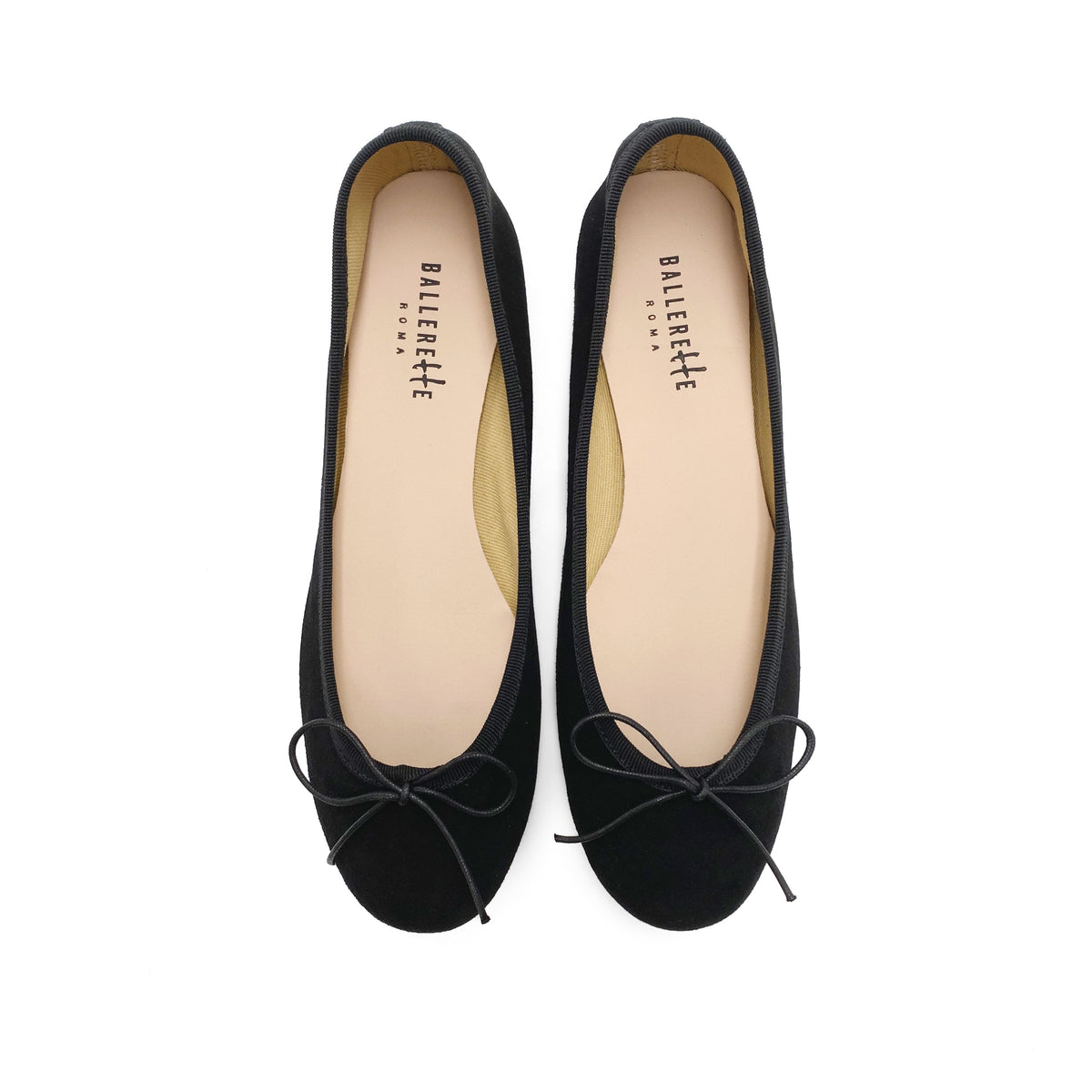 Ballerine nere in camoscio