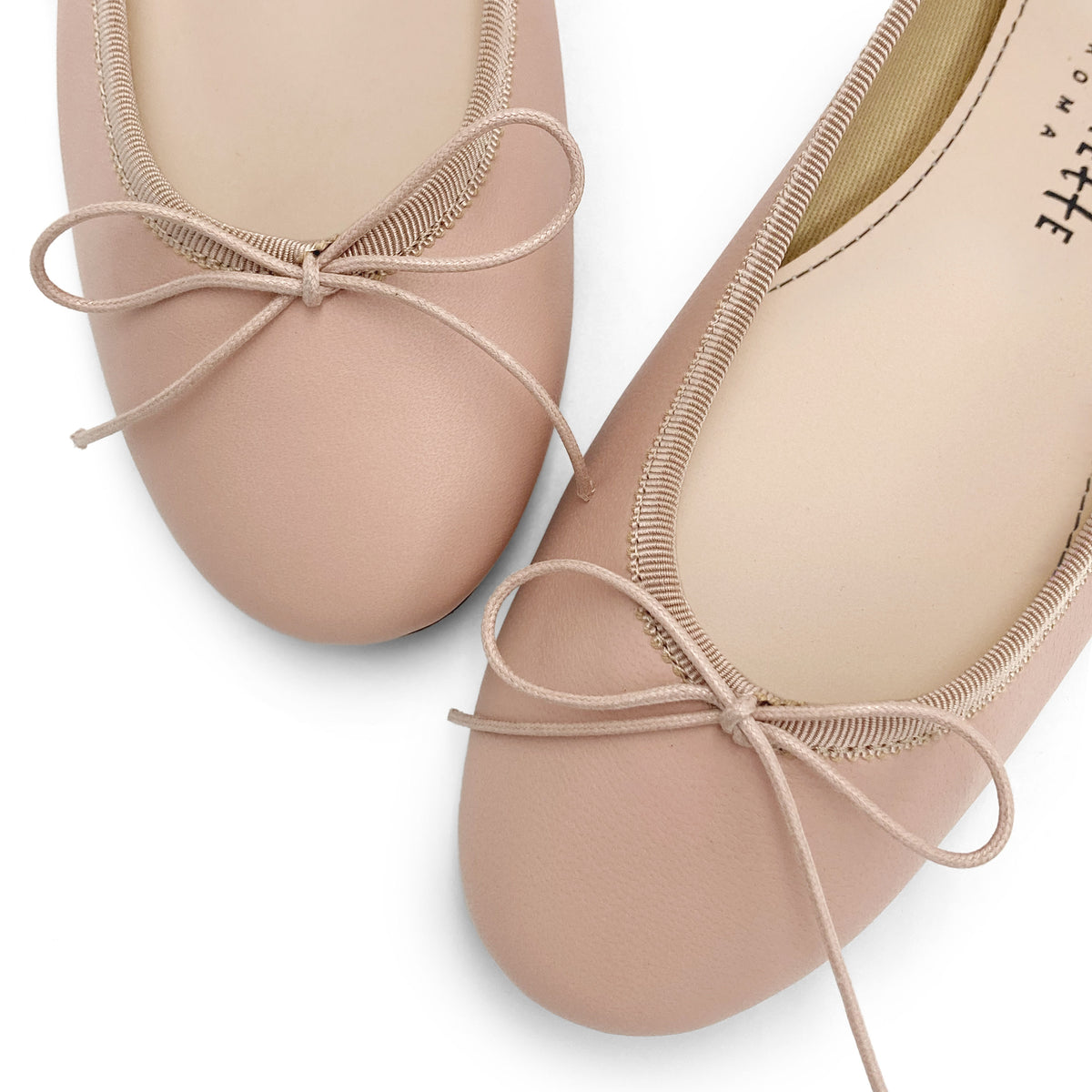 Altrosafarbene Lederballerinas
