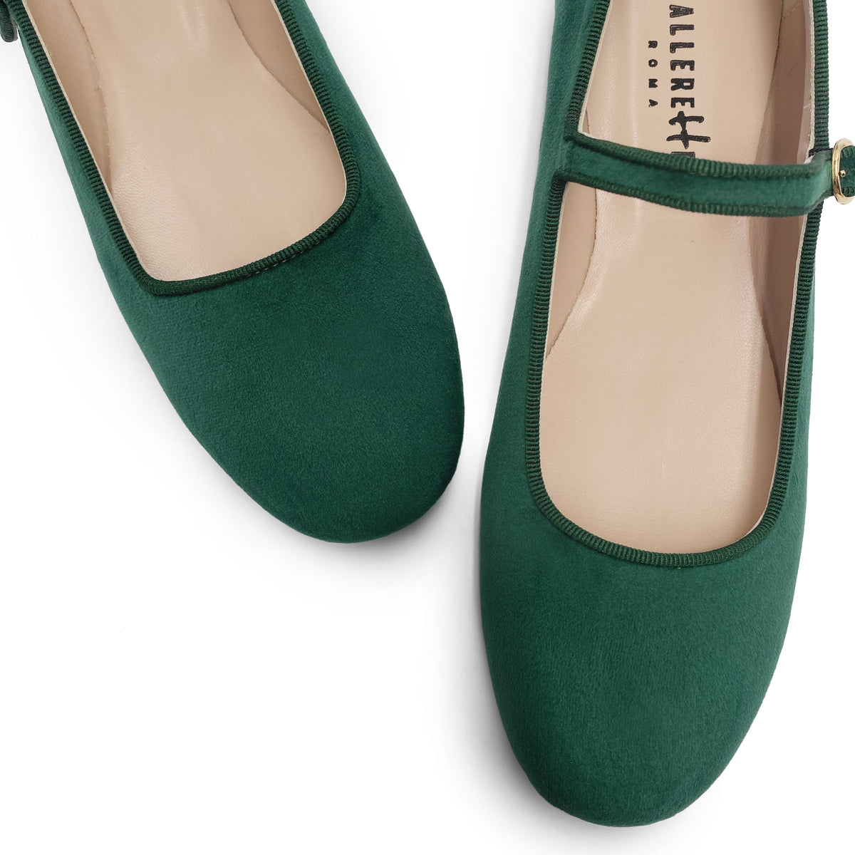 Grüne Ballerinas aus Samt mit Riemen