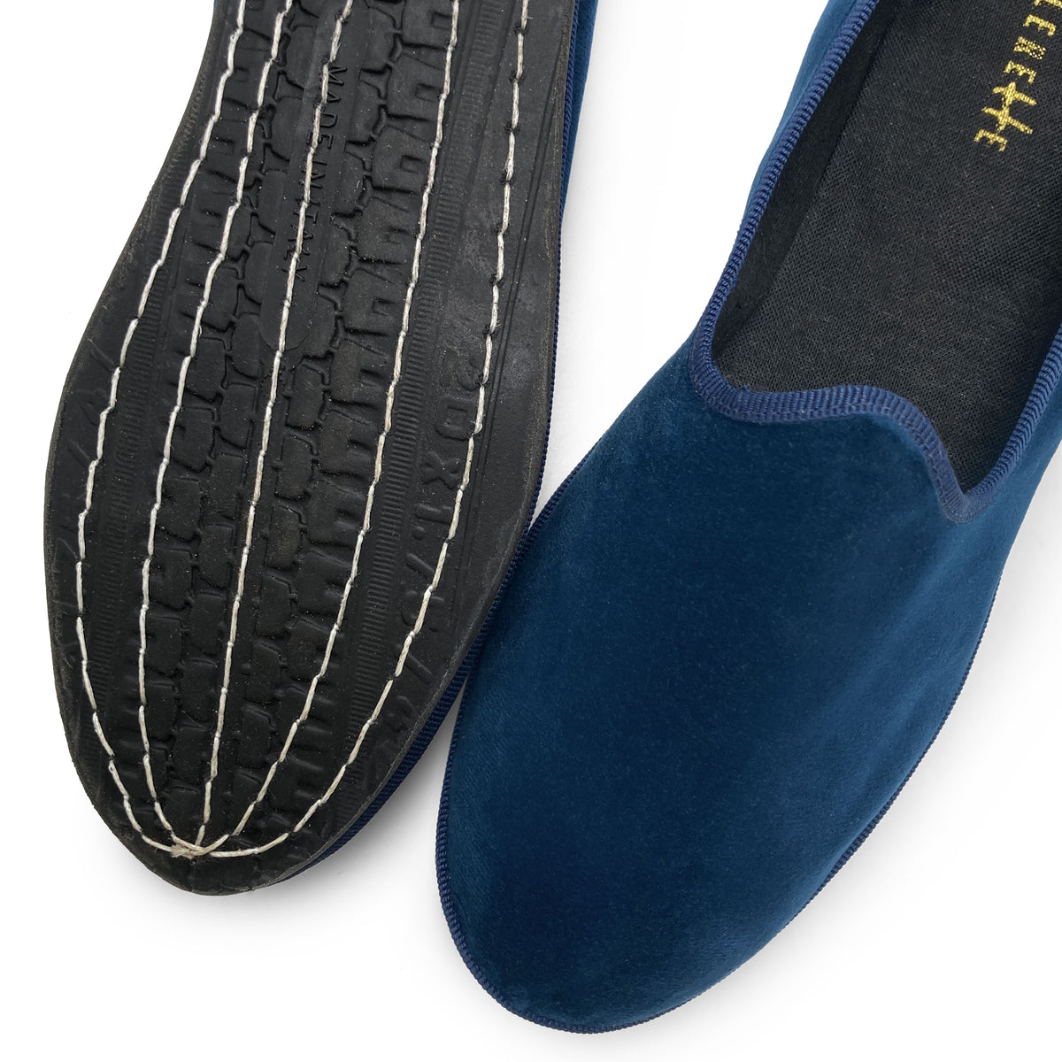 Frioulanes en velours bleu