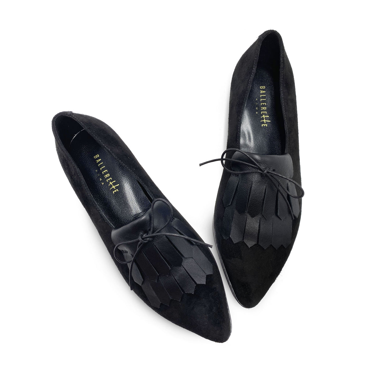 Schwarze Oxford-Damenschuhe aus Wildleder mit Lederfransen