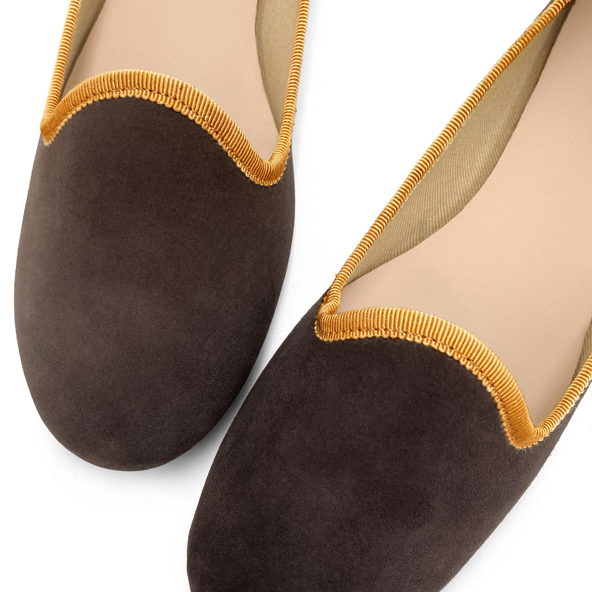 Slippers donna in camoscio marrone testa di moro e dettagli ocra