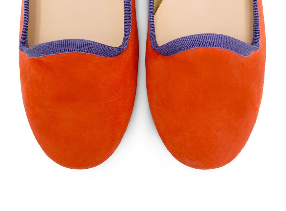 Damen-Loafers aus orangefarbenem Wildleder mit fuchsiafarbenen Details