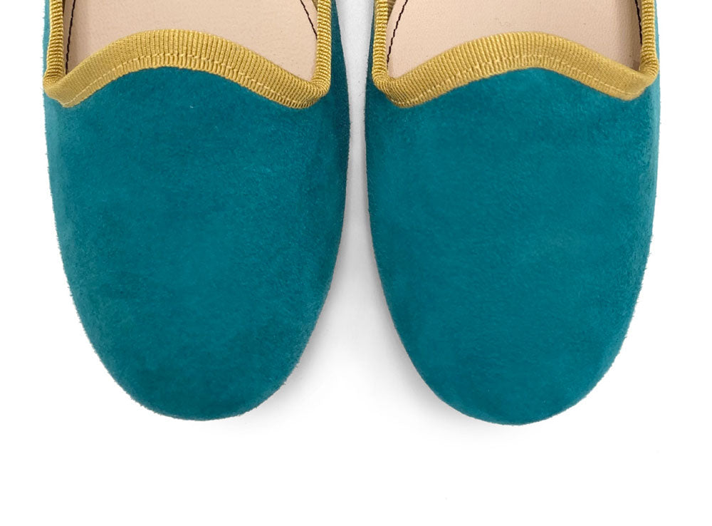 Slippers donna in camoscio blu petrolio e dettagli senape