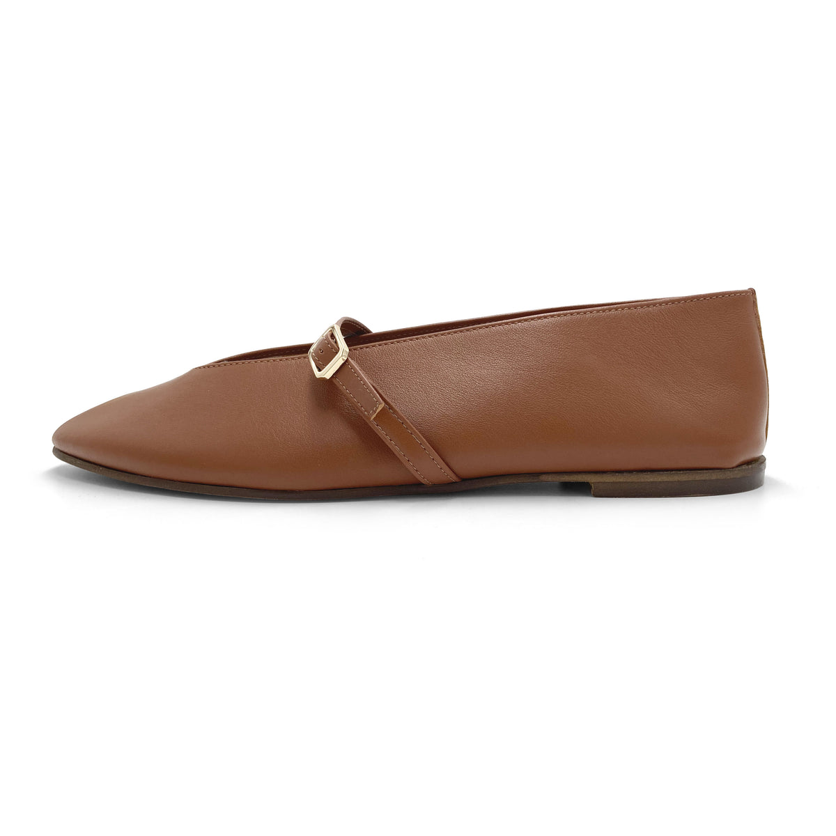 Brown leather ballet flats with V-cut and strap