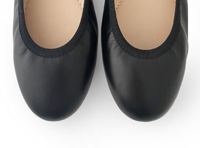Ballerine con elastico in pelle nera