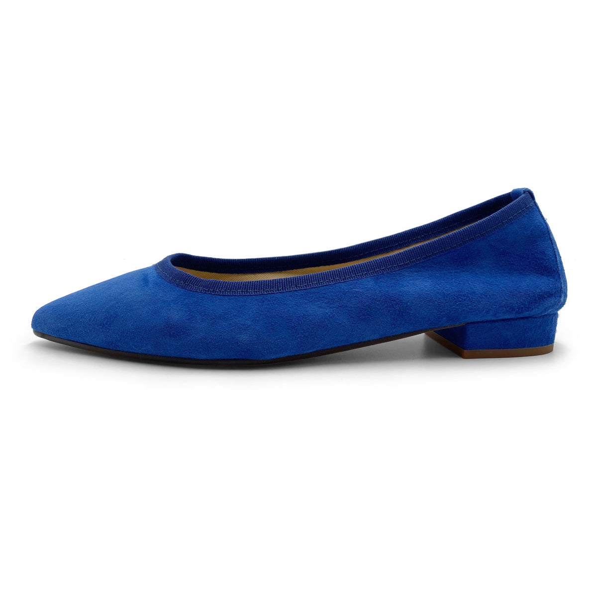Leuchtendblaue spitzeWildlederballerinas