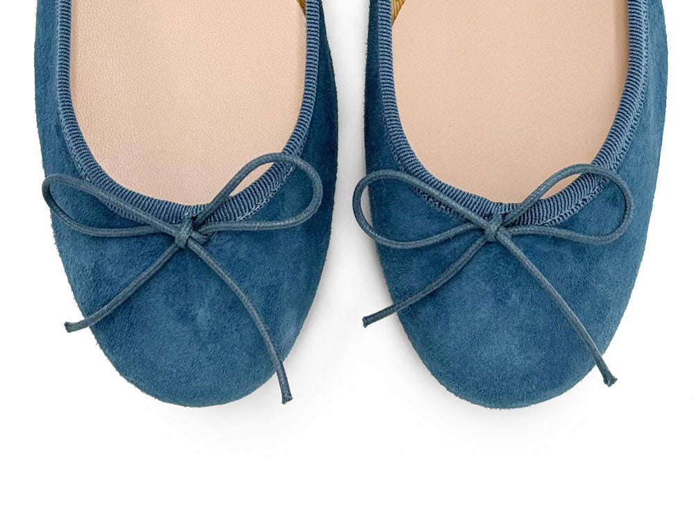 Coelinblaue Ballerinas aus Wildleder