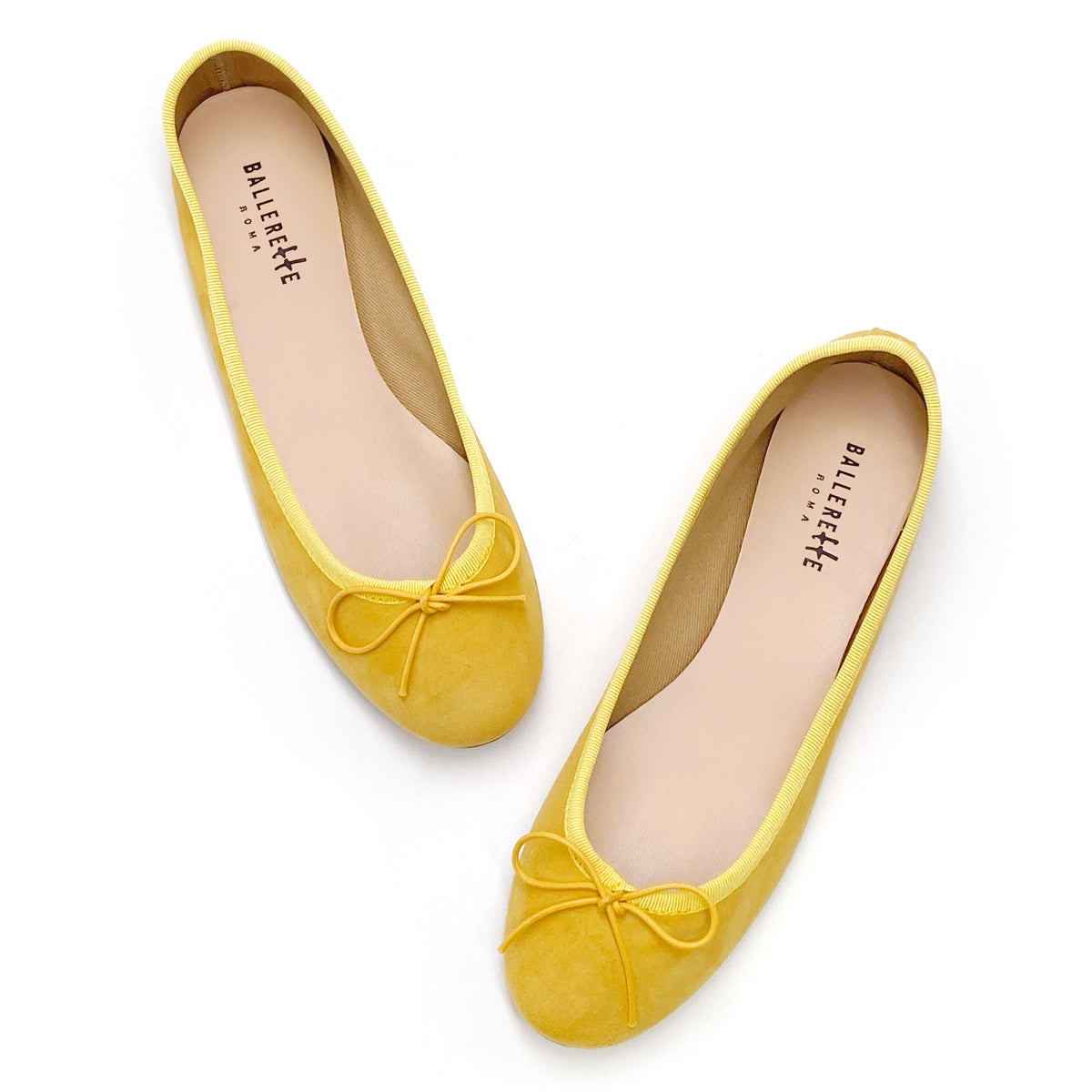 Ballerines en daim jaune