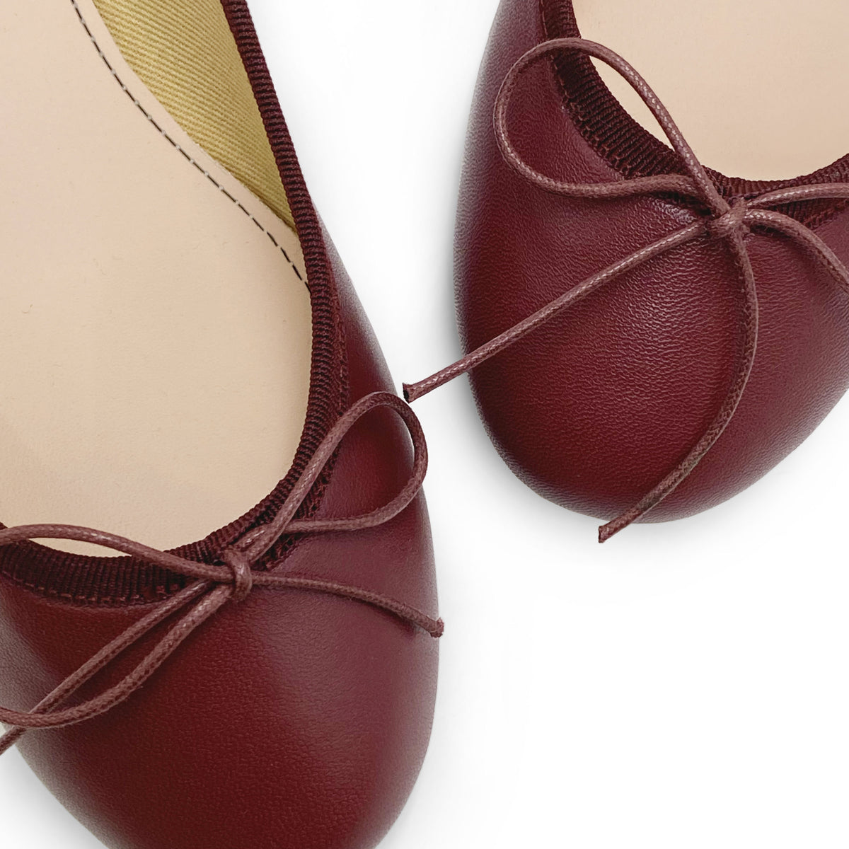 Burgunderrote Lederballerinas