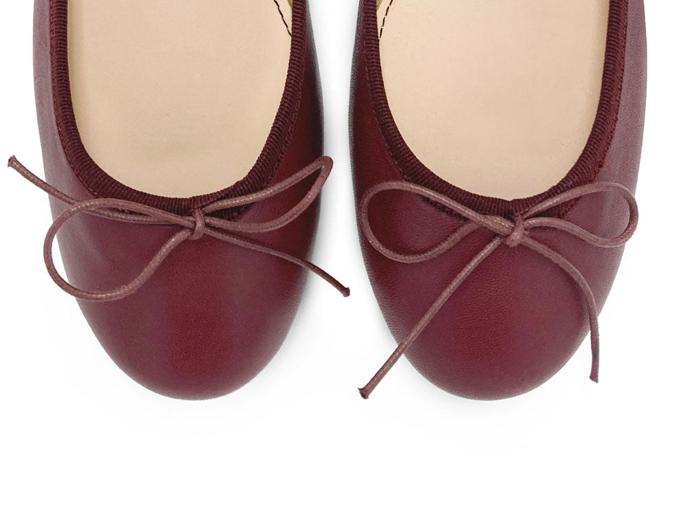 Burgunderrote Lederballerinas