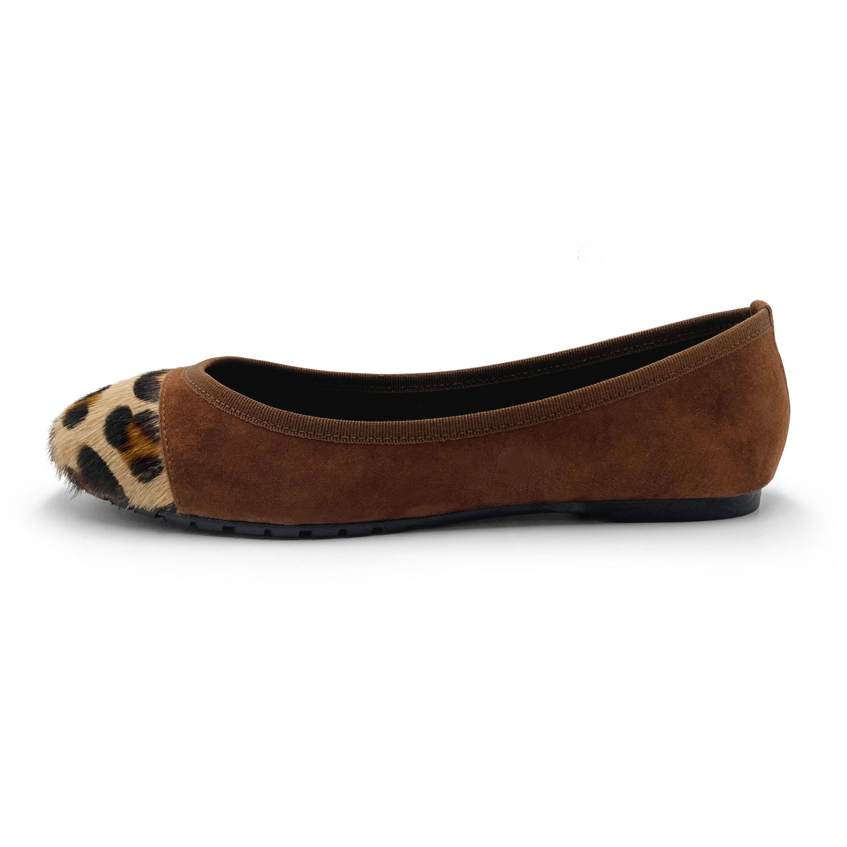 Braune Ballerinas aus Wildleder mit Spitze im gelfecktem Ponyfell