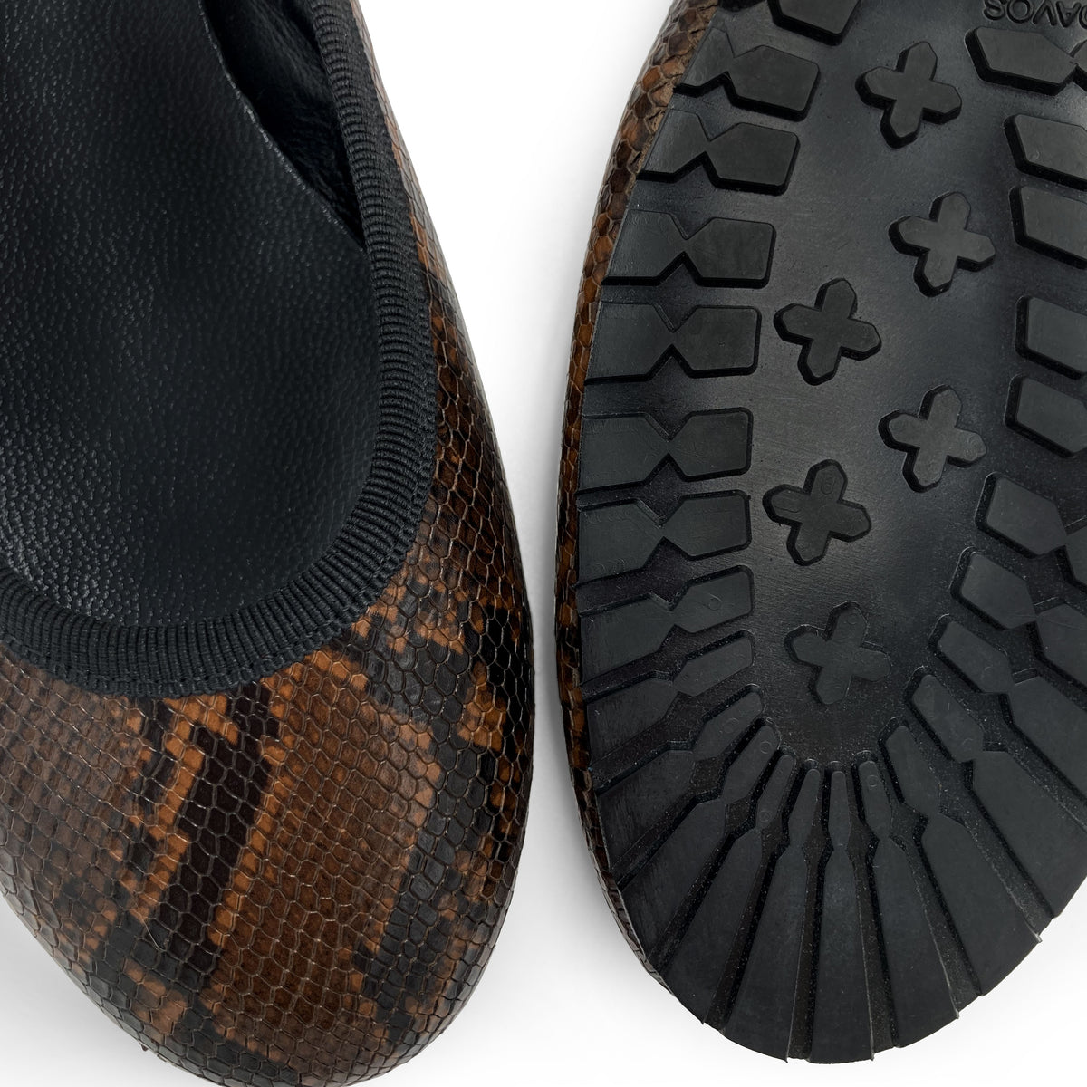 Ballerines en cuir imprimé animalier marron