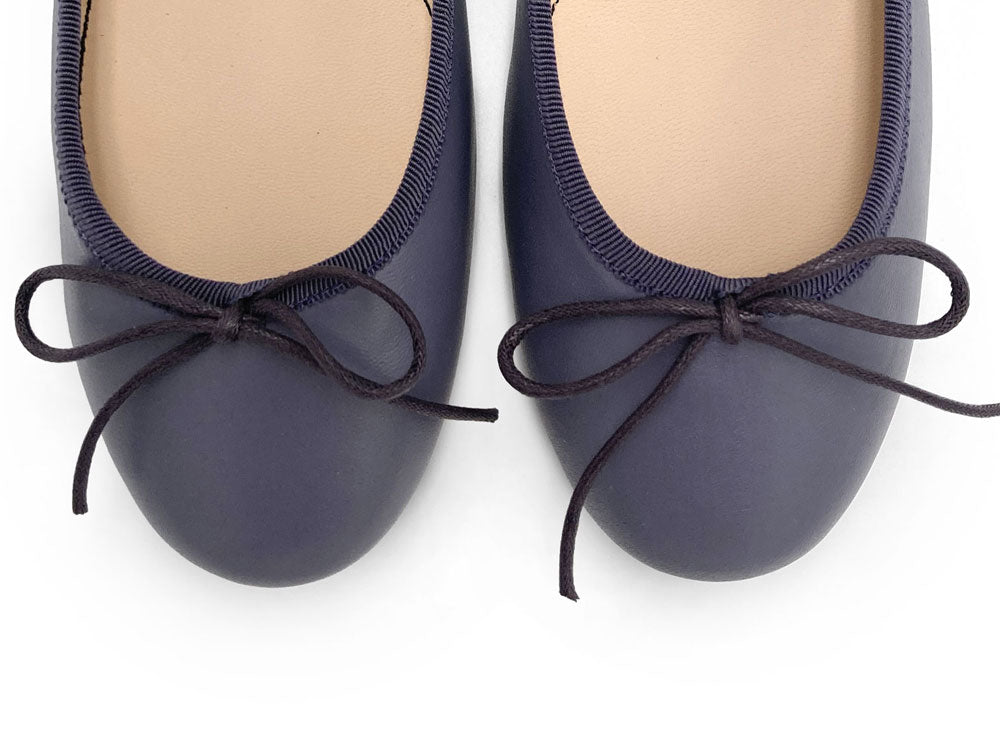 Weinrote Lederballerinas
