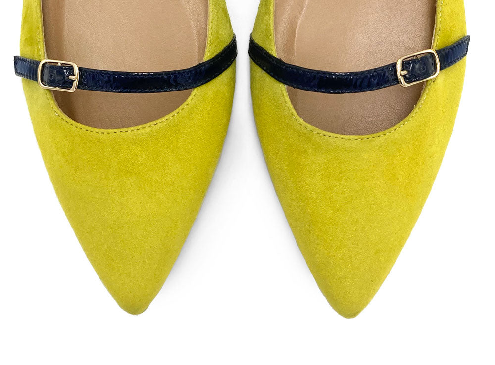 Ballerines pointues en daim verto live avec brides en vernis bleu
