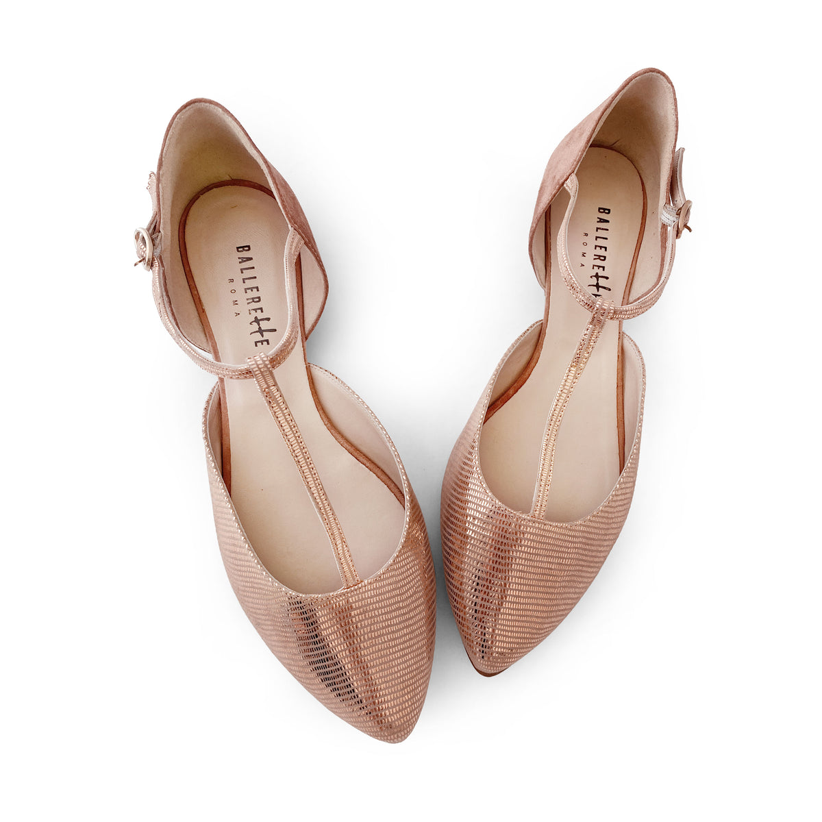 Ballerines à bride en T couleur poudre en daim laminé