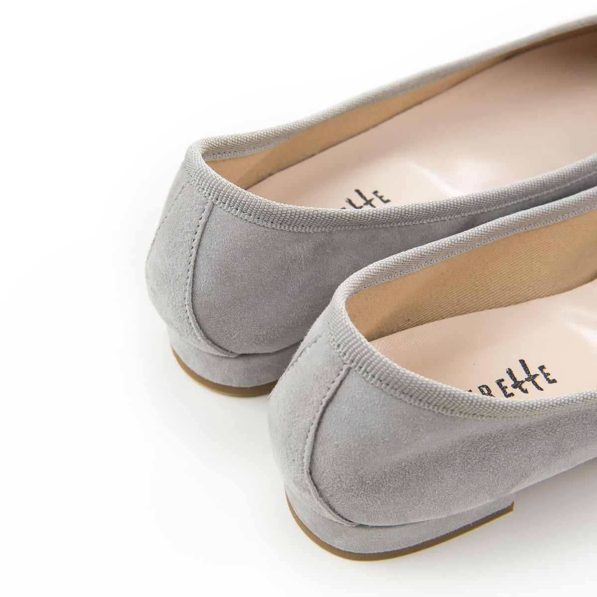 Ballerine con tacco grigio perla in camoscio