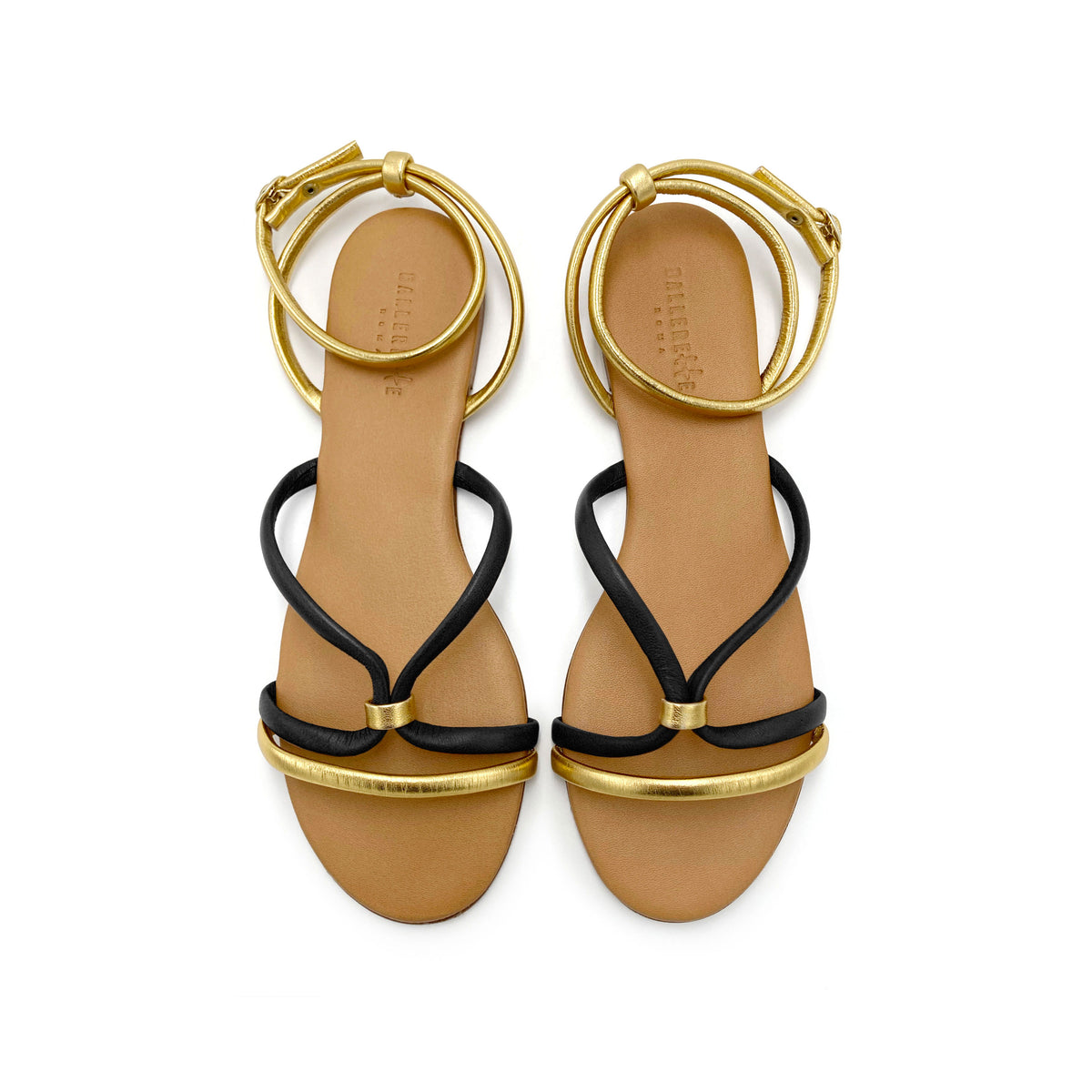 Sandali bassi intrecciati in pelle neri e oro