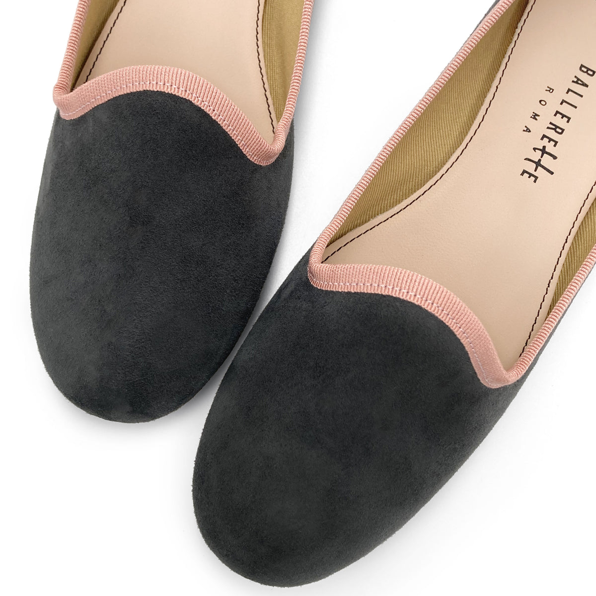 Women’s loafers in smoky grey suede with pink details